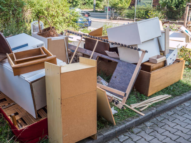 Best Yard Cleanup Services  in Mammoth Lakes, CA